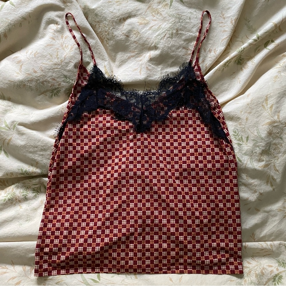 Retro-Style Tank